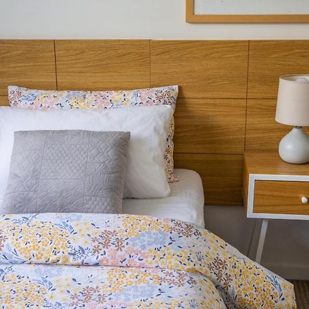 Tropical Getaway In 2 Bedroom Unit In 4 Star Resort Noosaville Buitenkant foto