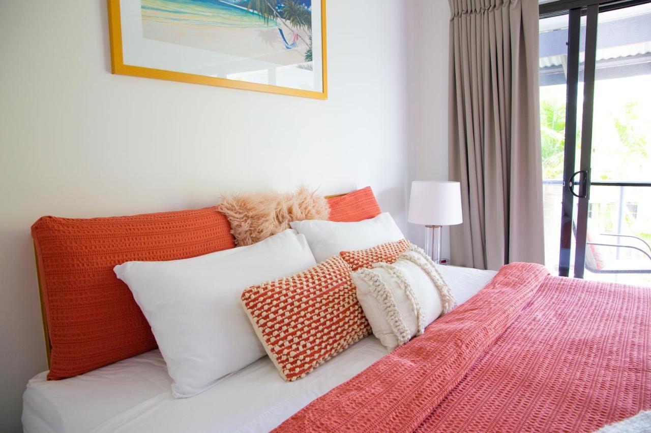 Tropical Getaway In 2 Bedroom Unit In 4 Star Resort Noosaville Buitenkant foto
